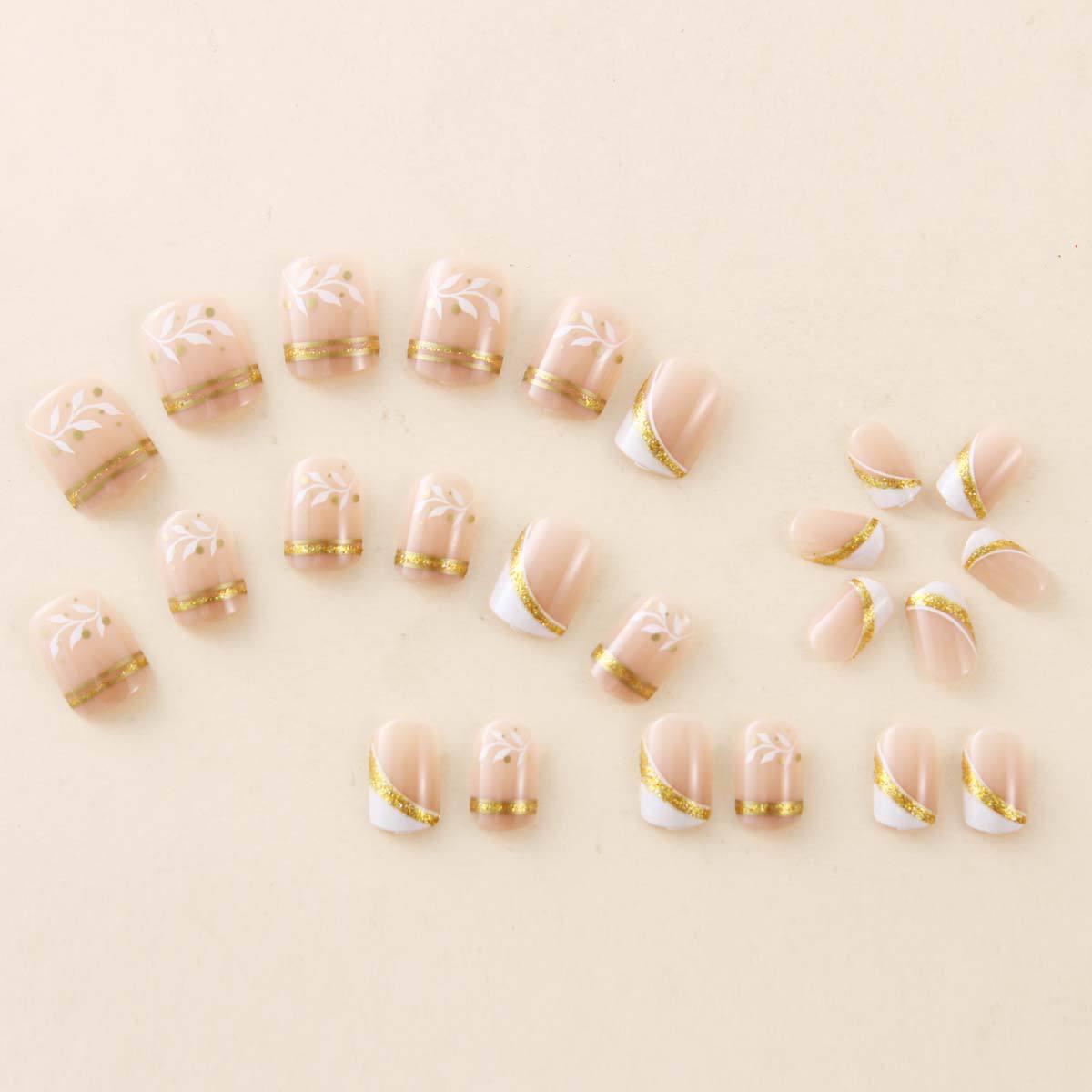 Nude Short Square Press On Nai - Nail Tech Accessories 评论和价格