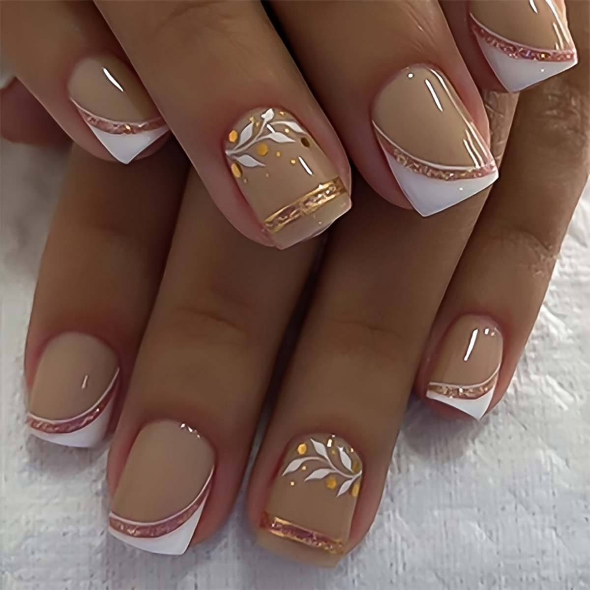 Nude Short Square Press On Nai - Nail Tech Accessories 评论和价格